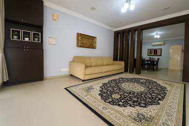 NEAR SCHOOL | Single Storey Terrace Jln Abang Hj Openg TTDI
