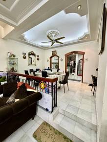 Double Storey Jalan Kubah Bukit Jelutong, Shah Alam,