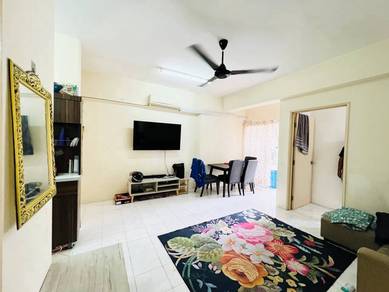 Springville apartment, Block D Ukay Perdana