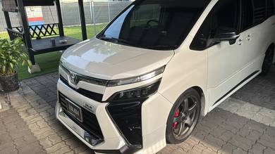 Toyota VOXY 2.0 ZS Kirameki (A)
