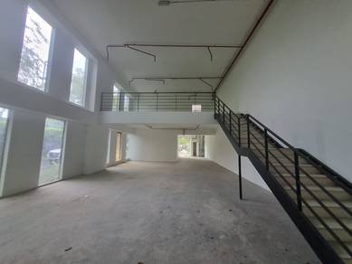 Corner Grd & M flr Shop-Sky Park One City-USJ 25,Subang Jaya-Ready now