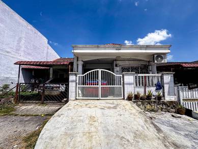 RENOVATED + FACING SURAU | Teres 1 Tingkat, Taman Desa Baiduri, Cheras