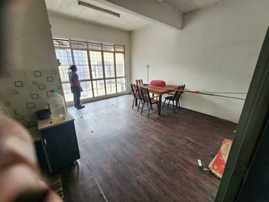 (FACING OPEN/PARTITION ROOM) 1ST Floor Lestari Perdana Seri Kembangan