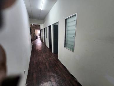 (FACING OPEN/PARTITION ROOM) 1ST Floor Lestari Perdana Seri Kembangan