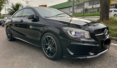 Mercedes Benz CLA200 (CBU) 1.6 (A)