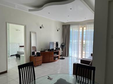 Fully furnished and walking distance to Queensbay Mall