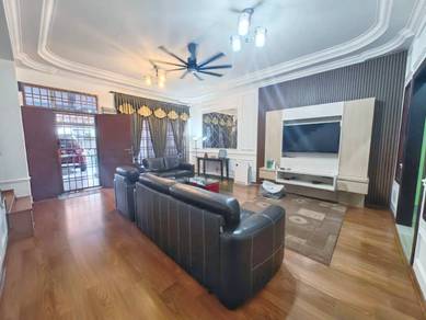 Taman Setia Tropika Areca Green Renovated Unit [ 3Min EDL Highway ]