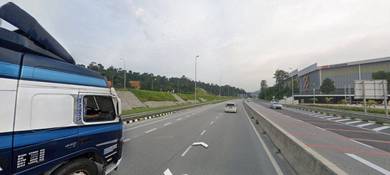 Industrial zoning land in Alam Budiman Shah Alam roadside