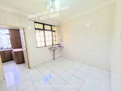 Big double storey house for rent, Matang Jaya, 2 tingkat besar disewa