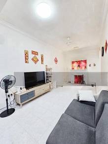 Taman Bukit Indah, Jalan Indah x, Renovated Single Storey Terrace
