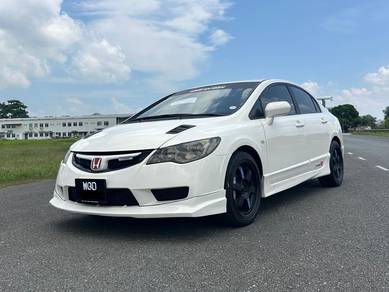 Honda CIVIC 1.8 i-VTEC (A)