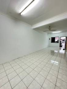 For Rent Single Storey Intermediate House at  Desa Ilmu, Samarahan Aim