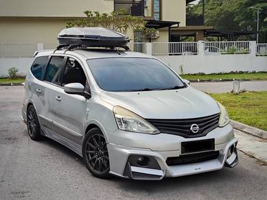 Nissan GRAND LIVINA 1.6 IMPUL Bodykit F/Loan