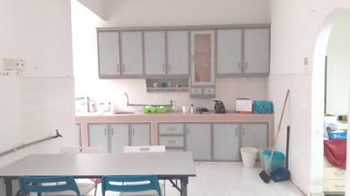 Taman Ria Kajang 2 Sty House Below MV Freehold Well Kept Unit For Sale