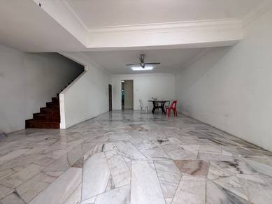 Bandar Damai perdana 2 storey house for rent