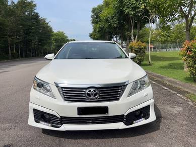 Toyota CAMRY 2.5 V (A)