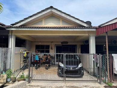 TERES SETINGKAT PANDAN INDAH KUANTAN ( Dekat Kraftangan)