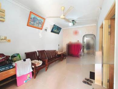 Kepong Baru Gem – Renovated 1.5 Storey, Walk to Pasar Pagi!