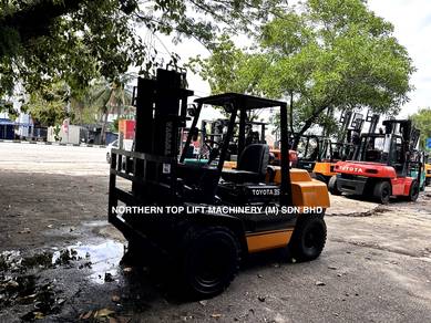 JAPAN Import TOYOTA 3.5 ton DIESEL FORKLIFT