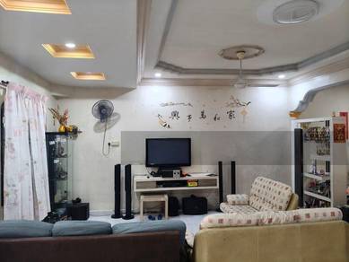 Taman Pulai Utama @ Taman Universiti, Renovated Double Storey Terrace