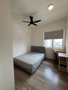 Medium Room
