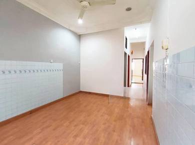 Selayang Jaya Freehold Single Storey – Renovated with Gated Security!