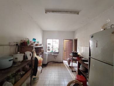 2-storey-Terraced-House-for-sale-Bandar-Damai-Perdana-Kuala-Lumpur