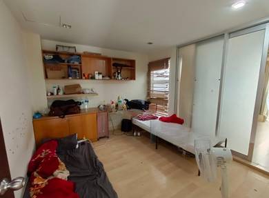 Corner 3-Storey Townhouse with Extra Land in Villa Mas 1
