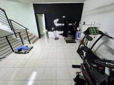 LOW DEPOSIT🔥NEGO BARE UNIT 3 Storey Bangi Avenue 3 Seksyen 7