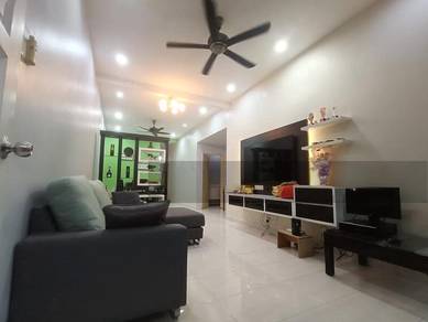 Taman Seri Austin @ Mount Austin, Fully Renovated Single Storey House
