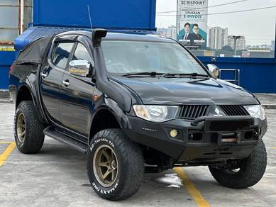 Mitsubishi TRITON 2.5 FACELIFT (A)