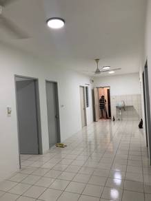 CHEAP & NEAR LRT AT residensi Jalilmas for rent
