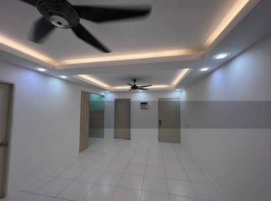 Lakeview Apartment Sewa Murah Easy Access Well Kept Balcony View Deman
