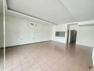 Simpang Ampat Bandar Tasek Mutiara Ground Floor Facing Main Road