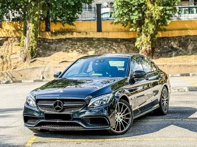 Mercedes Benz C300 2.0 AMG F/Convert C63 BKIT