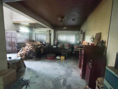 Rare Corner Lot with Huge Compound | Taman Bukit Maluri, Kepong