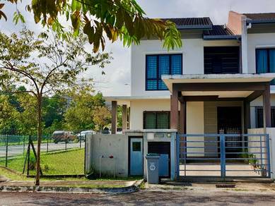 [FREEHOLD CORNERLOT!!CANTIK!!PATUT BELI!!] Bandar Ainsdale , Seremban
