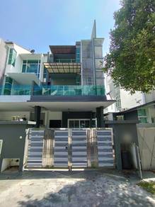 3 storey Superlink endlot unit Dolomite Templer Rawang