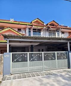 Teres 2 Tingkat Cantik Murah Luas Bandar Laguna Merbok SP - Hot Unit