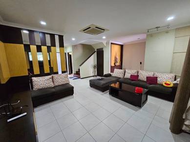 Kuching Double Storey Terrace Intermediate for rent at Stutong Furnish