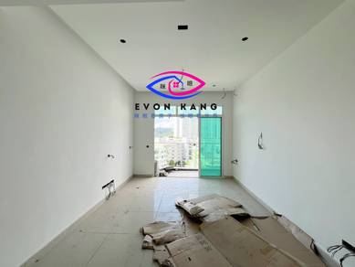 Reflections Condominium @ Bayan Lepas 1260SF Partially Renovated