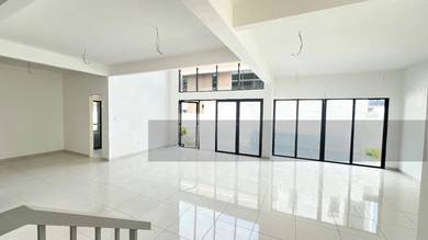 Serene Grove Kajang 2 Storey Semi D For Sale