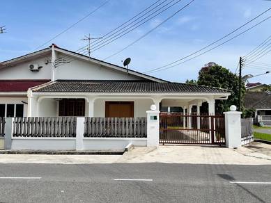 Single Storey Semi Detached House for Rent at Riam Miri