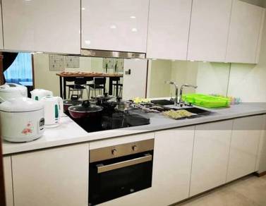 Fully Furnished Sky Suites KLCC Spacious Luxury View Easy Access Deman