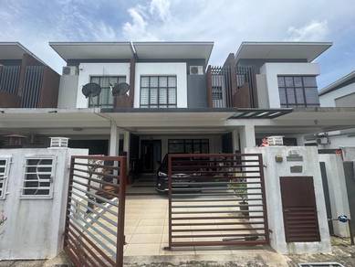 [RENOVATED] 2Storey Terrace House, Garden Height ,Tasik Puteri ,Rawang