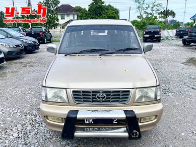 Toyota UNSER 1.8 GLI FACELIFT (A)