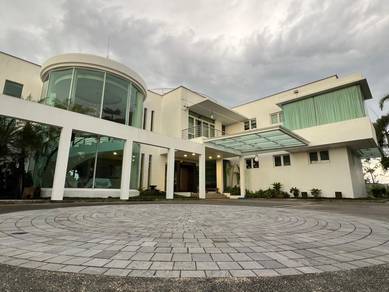 Jalan Peace Bungalow for sale