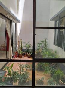 Super Spacious Family Home – 3 Storey with 3800 sqft Land @ Kipark Sri