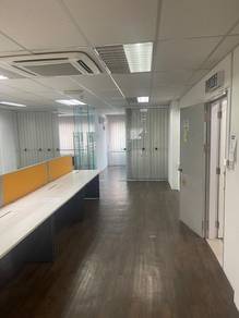 Jaya One Office Seksyen 13 partly furnish Universiti lift PJ rooms ac