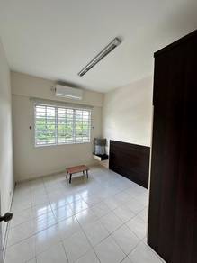 Impian Senibong Apartment - 3 Bed Big Size - Permas Jaya